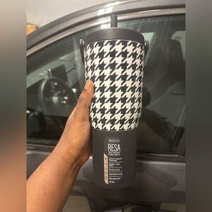 RESA Black and White Houndstooth Tumbler
